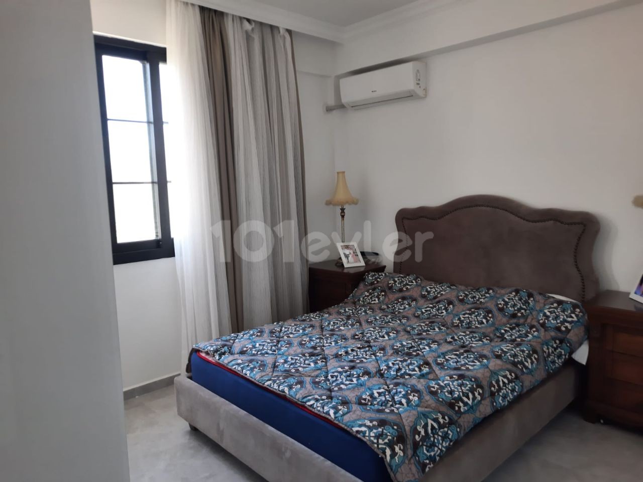 Zeytinlikte 3+1 135m2  Ful Eşyalı Zeminkat Bahçeli Satılık Daire 159.900stg