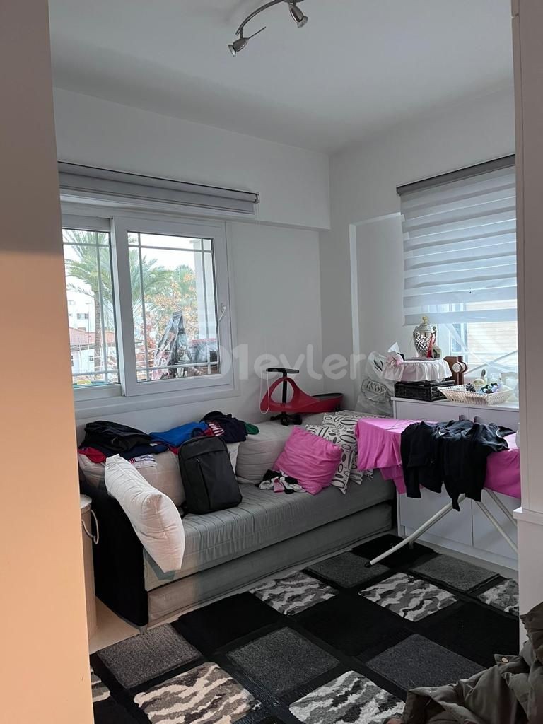 3+1 125m2 well-kept apartment for sale in Koskluciftlik 69,900stg