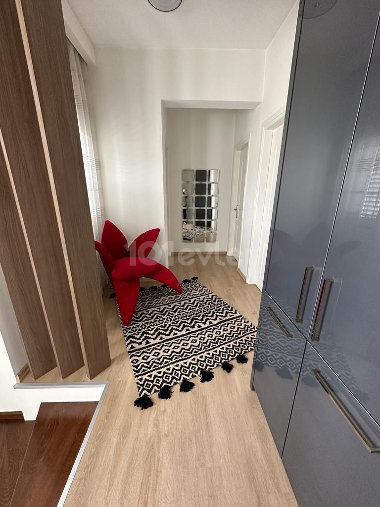 Boğazda 3+1 190m2 Satılık Tam Müstakil Villa 159,000stg