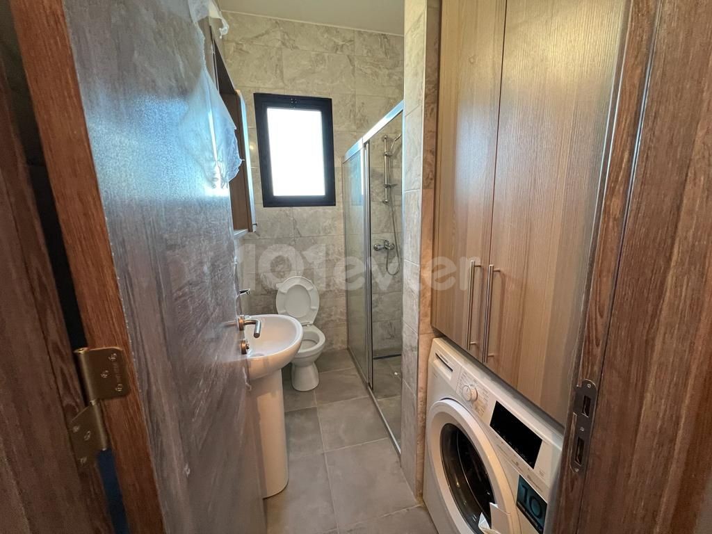 Lefkoşa Dereboyu Bölgesinde  Merkezi Konumda 2+1, 90 m² Kiralık Apartman Daireleri