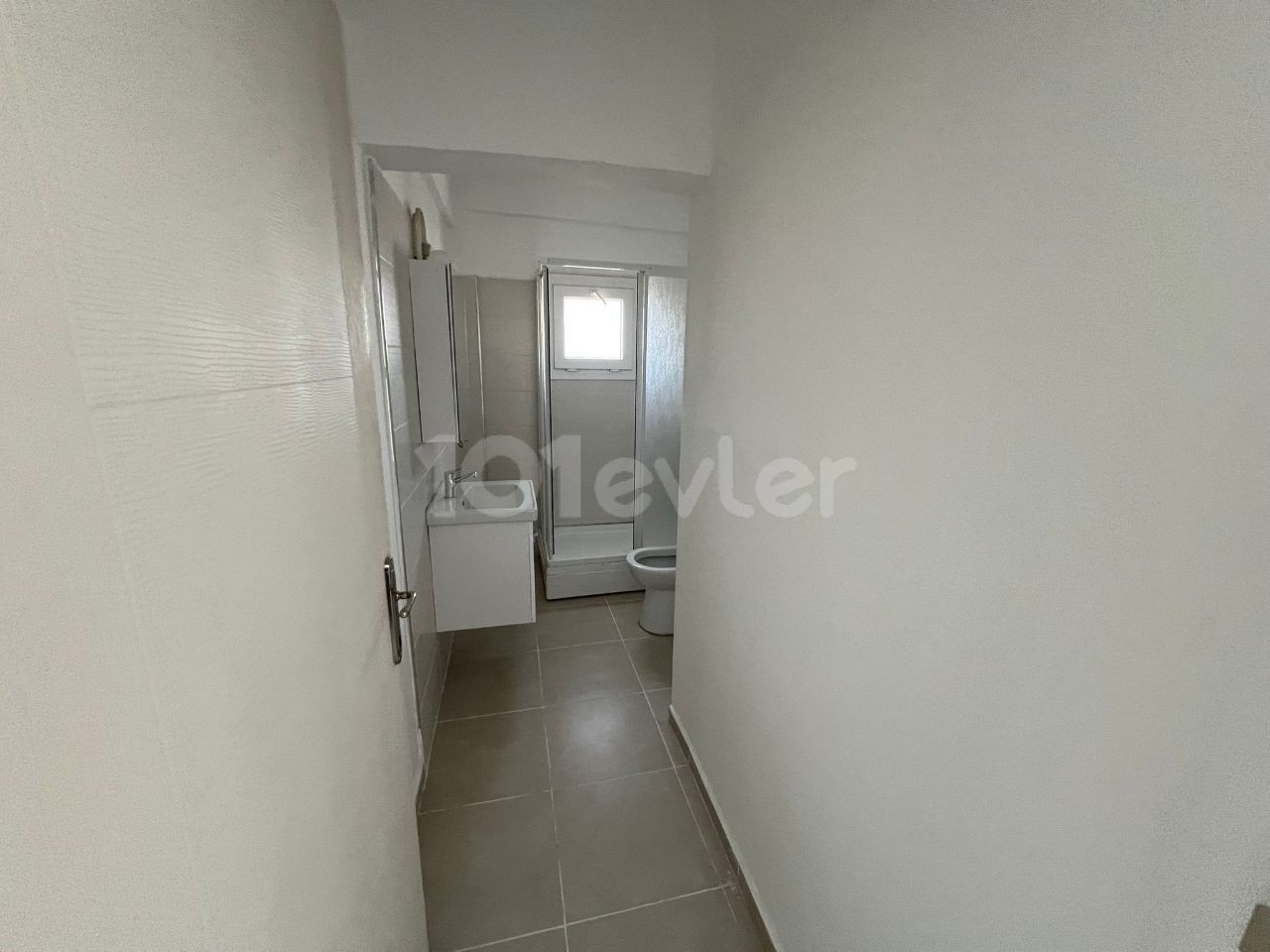 2+1 90m2 Apartment for Rent with Commercial Permit on the Main Road in Nicosia Dereboyu Region