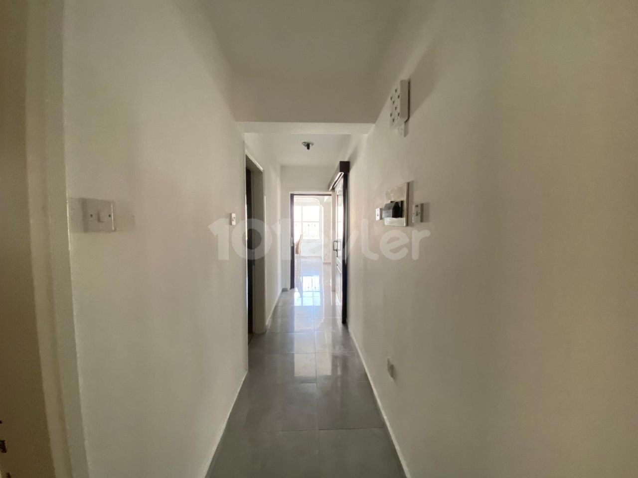 Herrliche 1. Etage, geschmackvoll eingerichtete 3+1 möblierte Wohnung zur Miete in Nikosia Dereboyu