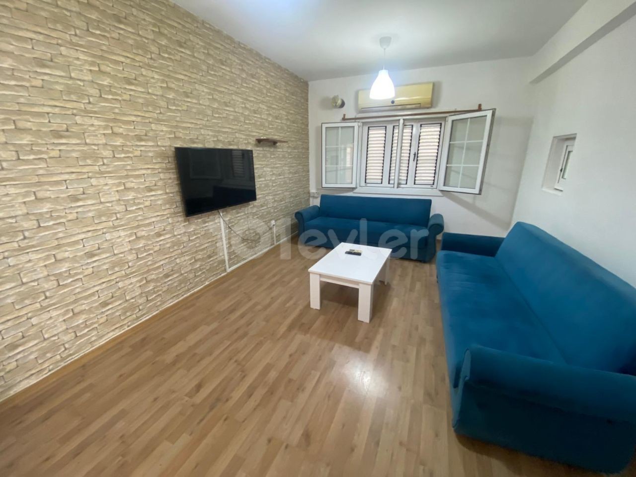 3+1 Centrally Located Detached House for Rent in Nicosia Taskinköy