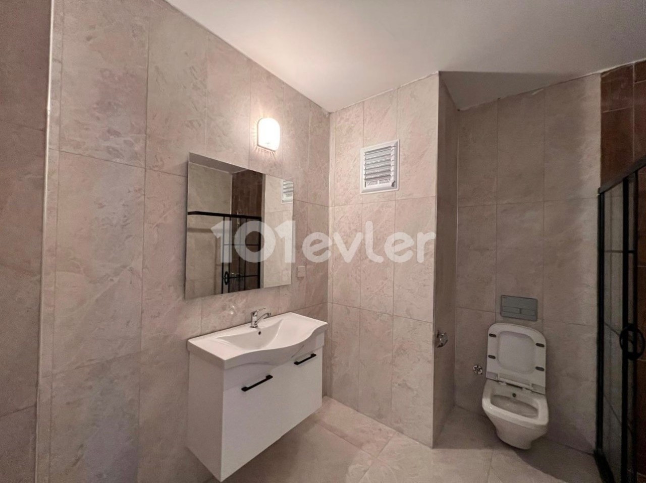 Luxury 1+1 Flats for Rent in Alsancak