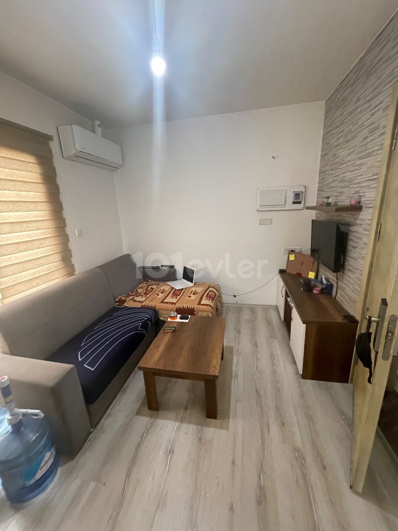 Affordable luxury 1+1 flat for rent within 10 minutes walking distance to EMU ‼ ️ Water/internet/aidat/room cleaning included in the price ‼ ️Book now for June with campaign prices ‼ ️Extra discount on cash payment ‼ ️ Valid only until May 1 ‼ ️ ** 