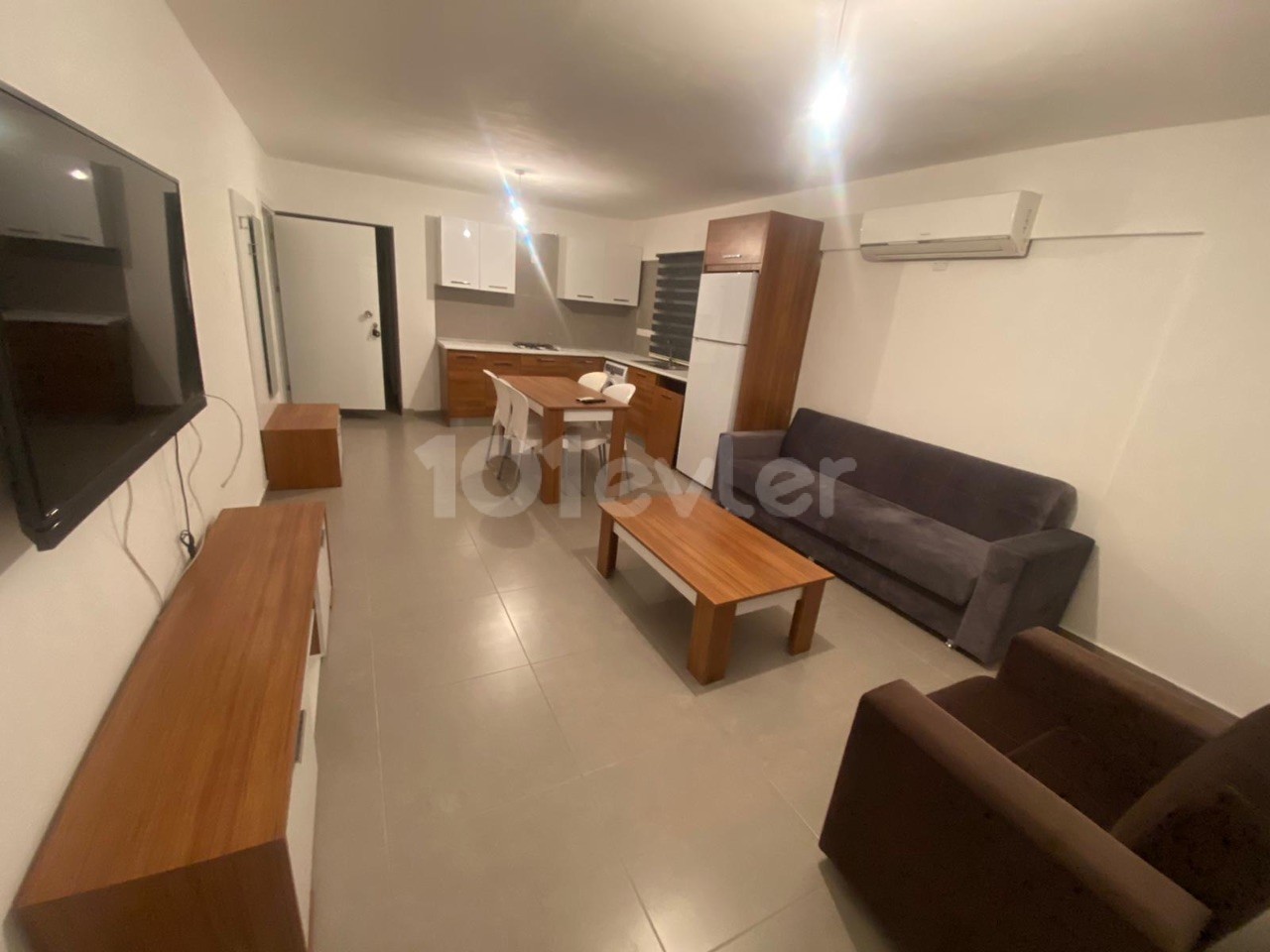 2+1 LUXURY ANNUAL RENTAL APARTMENT WITH AIR CONDITIONING IN EACH ROOM, CLOSE TO THE CITY MALL CIRCLE !! ** 