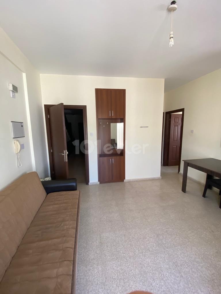 2+1 apartment for rent in Famagusta Kaliland district within walking distance of the school and the stop ❕ ❕ ** 