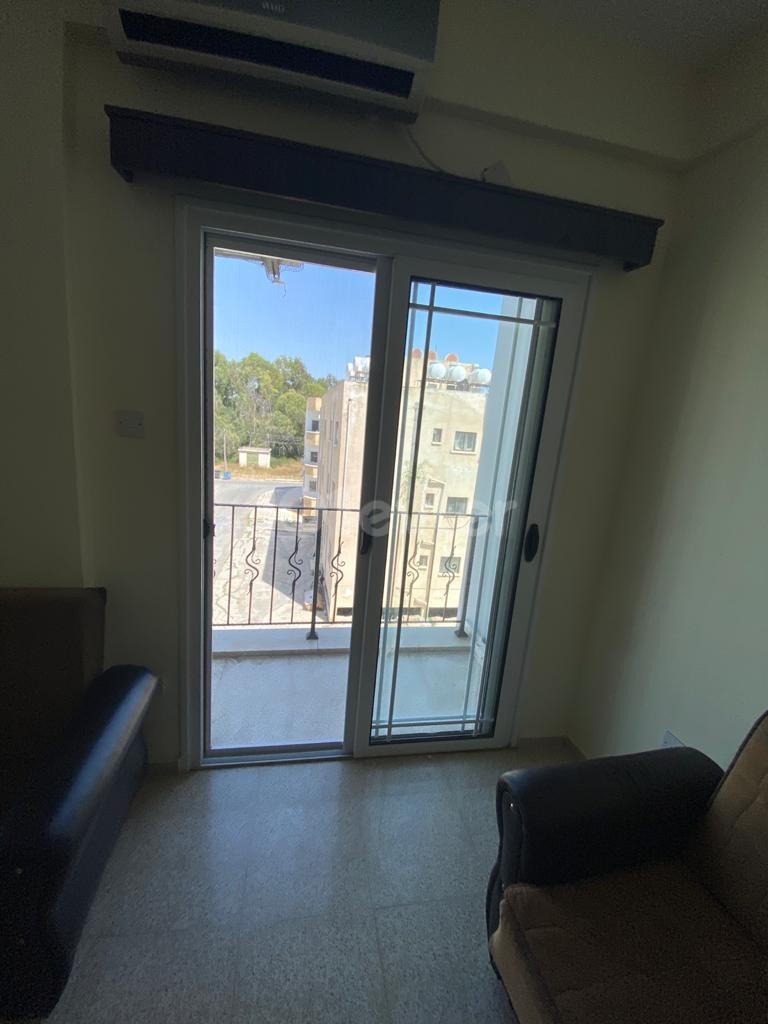 2+1 apartment for rent in Famagusta Kaliland district within walking distance of the school and the stop ❕ ❕ ** 