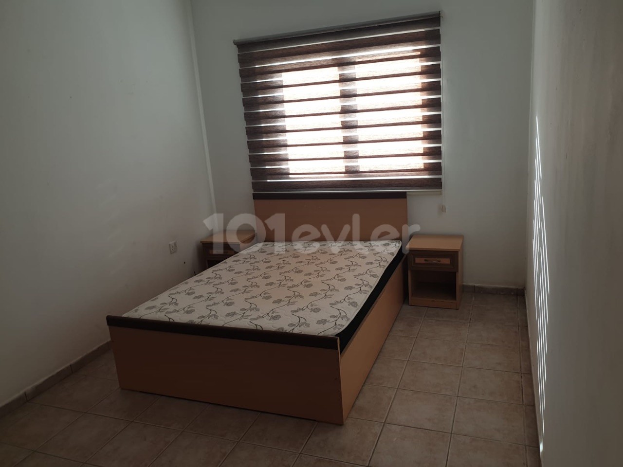 5 MIN WALK TO THE SCHOOL ON SALAMIS STREET 10 MONTHLY 3 + 1 RENTAL APARTMENT ** 