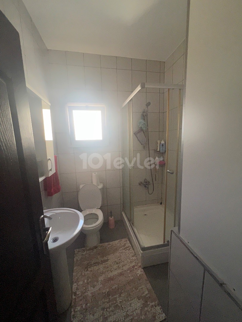 Affordable 2 + 1 rental apartment with two bathrooms in a building with elevator in sakarya, Famagusta ‼️ ** 