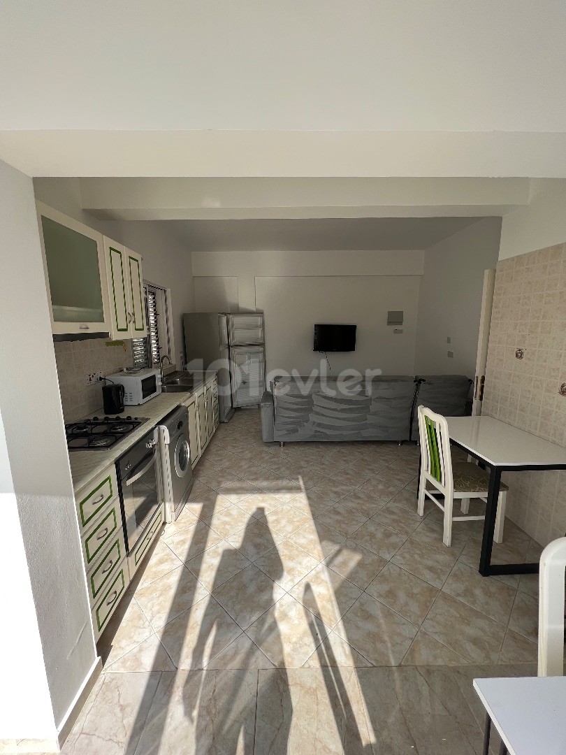 1 + 1 apartment for rent in Famagusta 15 min walk from the school ❕ ❕ ** 