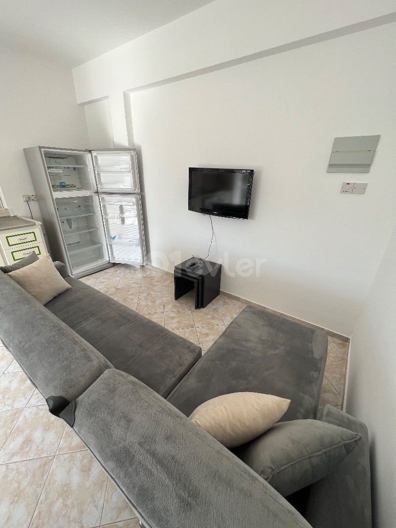 1 + 1 apartment for rent in Famagusta 15 min walk from the school ❕ ❕ ** 