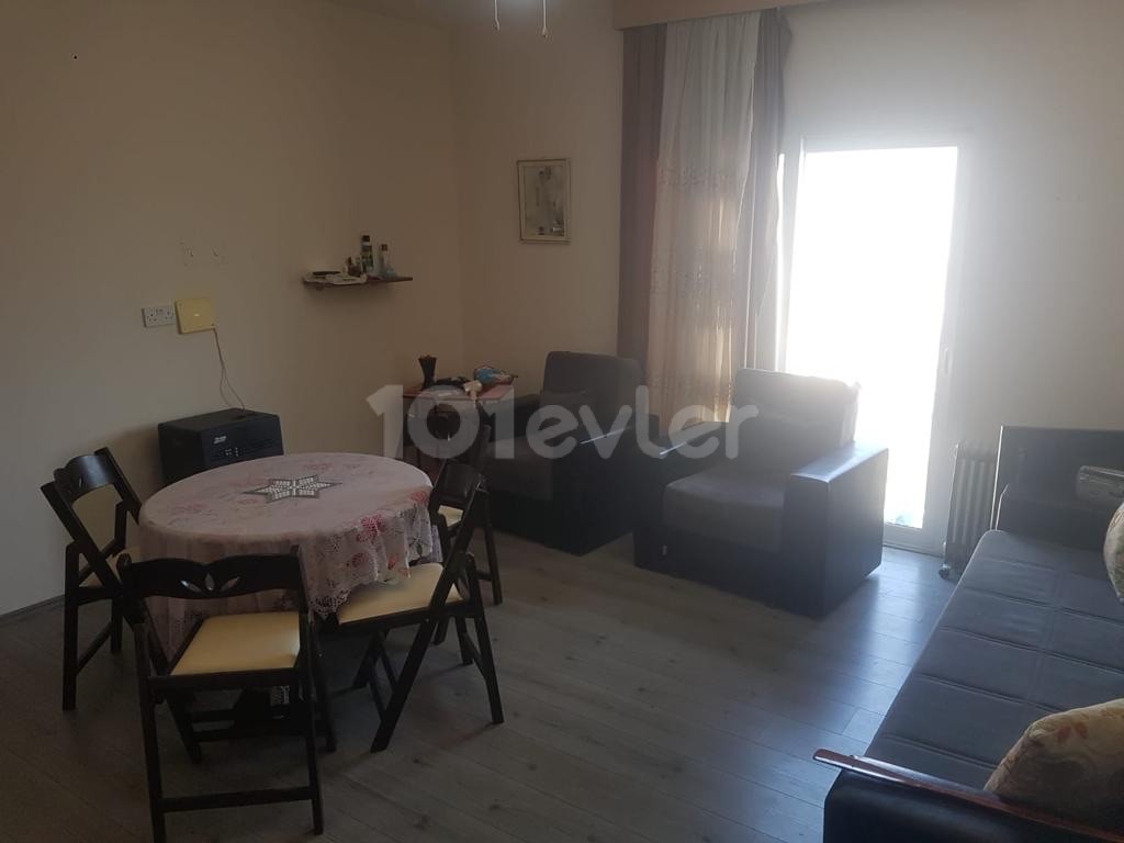 Mağusa Salamış caddesi üzerinde kiralık uygun fiyatlı 1+1 daire ‼️