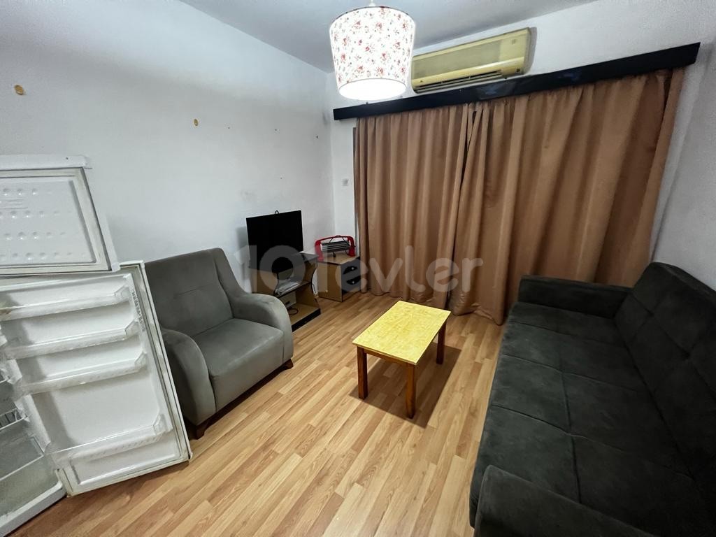 1+1 flat for rent on Salamis street in Famagusta, 5 minutes walking distance from the school ‼️