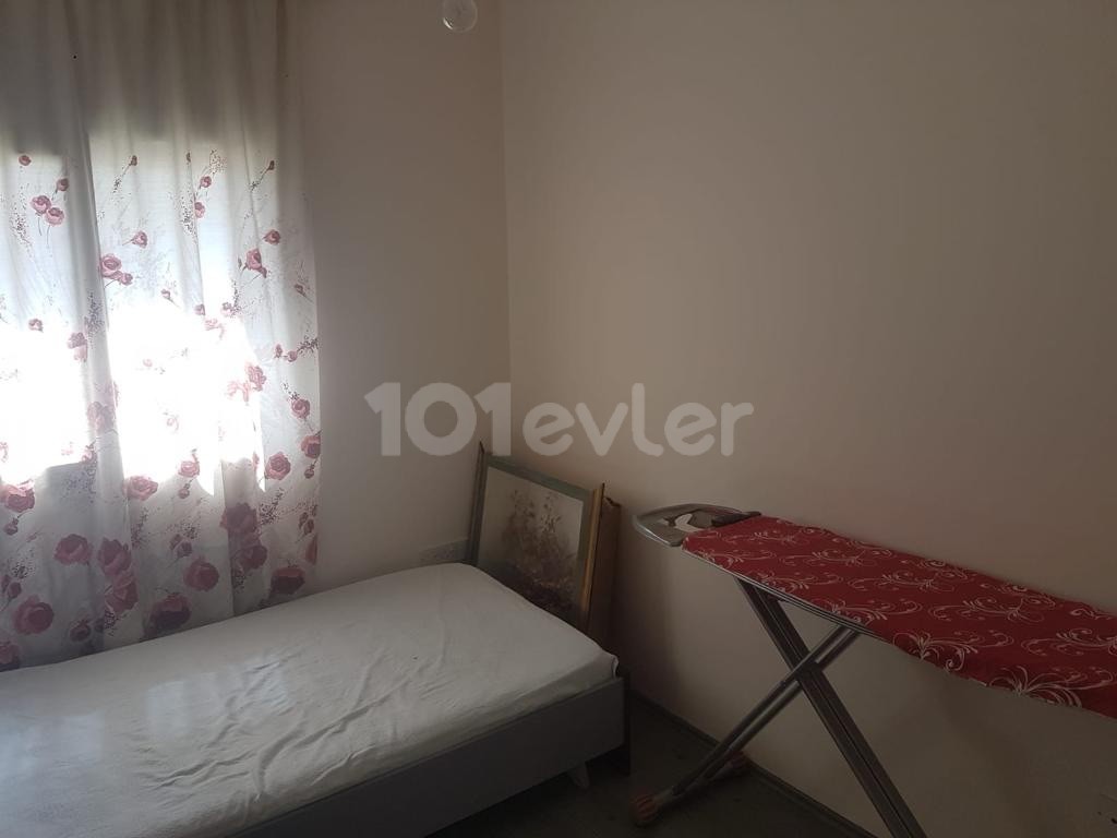 1+1 flat for rent on Salamis street in Famagusta, 5 minutes walking distance from the school ‼️