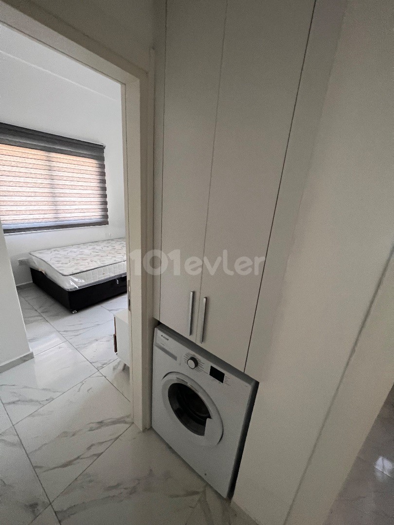 Mağusa merkezde Adakent ve Kıbrıs batı üniversitesine yürüme mesafesinde kiralık sıfır 2+1 daire ‼️