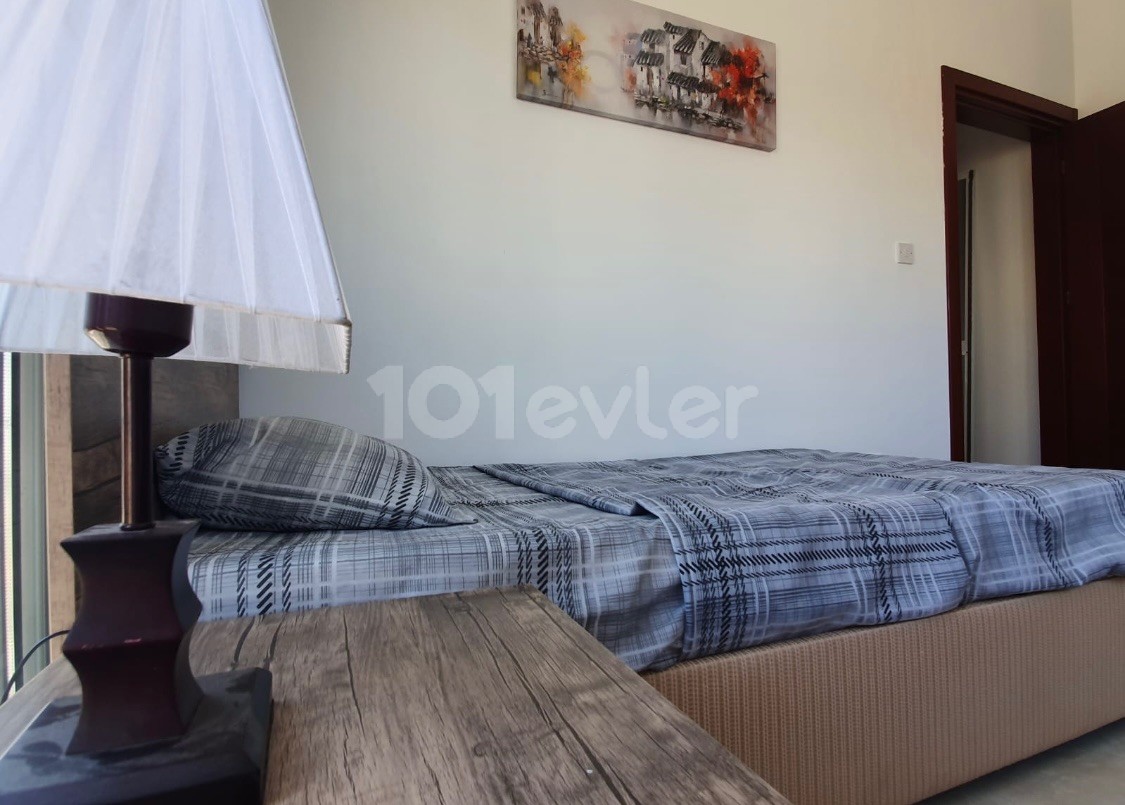 1 + 1 apartment for rent 10 minutes walking distance to Daü in Famagusta water internet dues weekly room cleaning included in the price with campaign prices for the summer ayırtın‼️