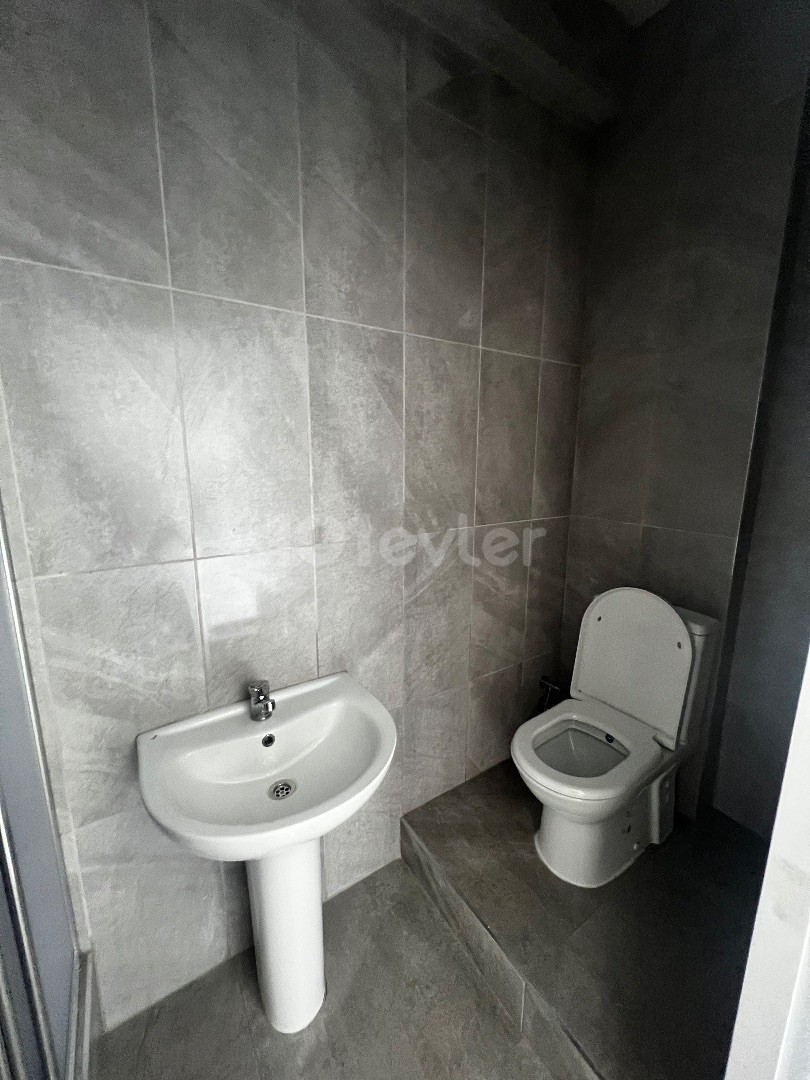 NEWLY RENOVATED 2+1 RENTED APARTMENT WITHIN WALKING DISTANCE TO SCHOOL ON SALAMİS STREET! MiN is rented for 3-4 months.  DEFICIENCIES WILL BE COMPLETED!!!