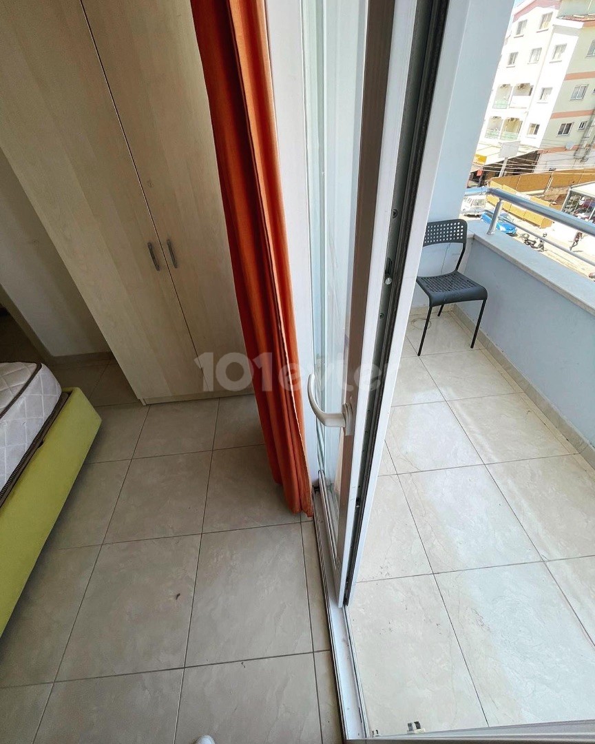 Mağusa Salamış caddesi üzerinde daü ye 10 dk yürüme mesafesinde Kiralık 1+1 daire ‼️Temmuz sonundan temmuz sonuna 