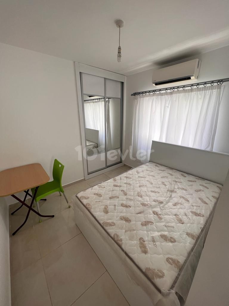 CLEAN NEWLY PAINTED KINGDOM 2+1 APARTMENT WITH EACH ROOMS, CLOSE TO THE SCHOOL AND THE STATION AT THE ENTRANCE OF THE KALILAND REGION IN FAMILY!!