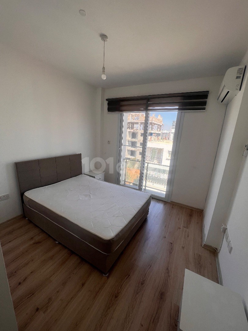 2+1 WOHNUNG ZU VERMIETEN IN DER REGION CANAKKALE IN FAMAGUSTA JÄHRLICHE ZAHLUNG!!