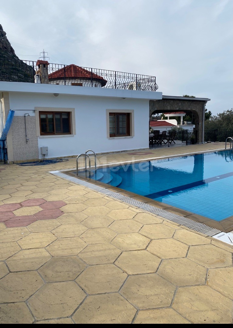 Girne Doğanköyde satılık villa