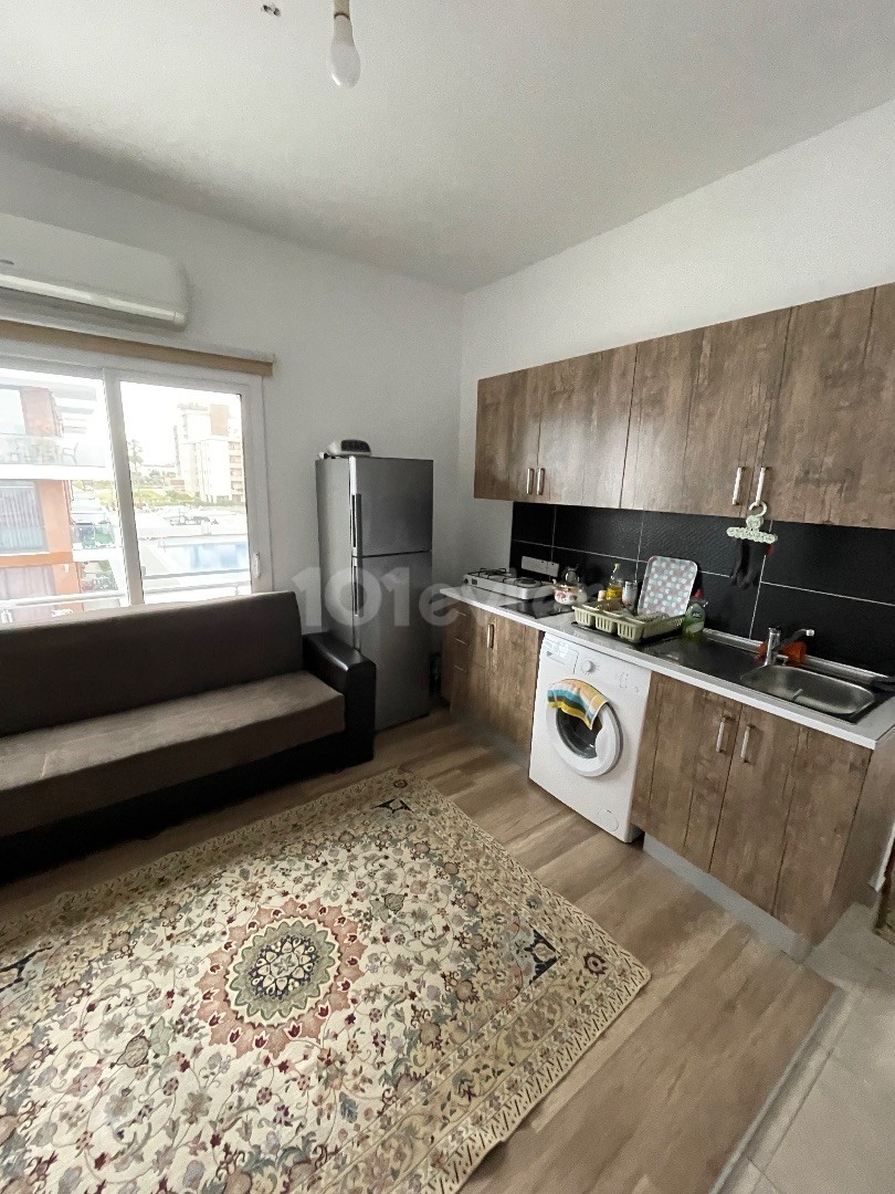 Affordable apartment for rent in the center of Famagusta, 10 minutes walking distance from EMU. Don't forget to reserve your place at promotional prices for July. ❕❕Water, internet dues, apartment cleaning are included in the price