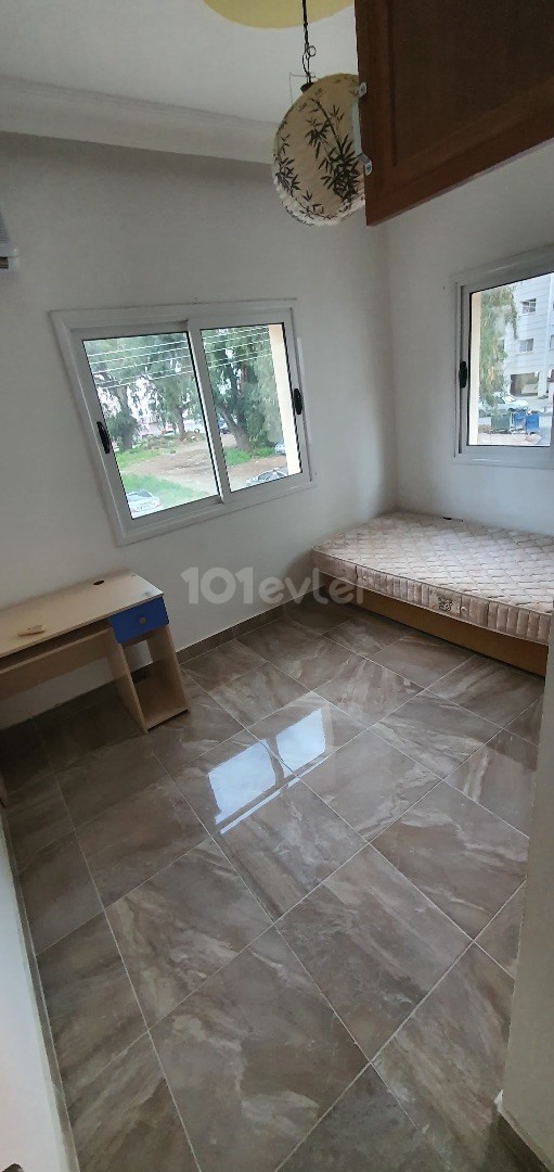 Mağosa da Kiralık  Full eşyalı 3+1 daire