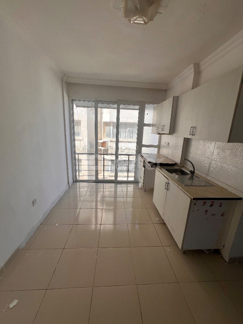 Unfurnished flat for rent with monthly payment in Famagusta Dumlupınar area ❗️❗️