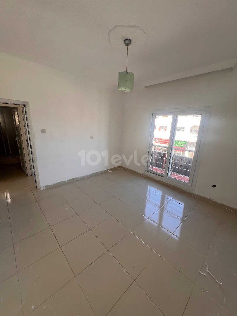 Unfurnished flat for rent with monthly payment in Famagusta Dumlupınar area ❗️❗️