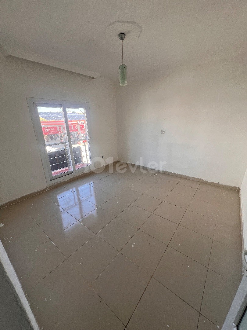 Unfurnished flat for rent with monthly payment in Famagusta Dumlupınar area ❗️❗️