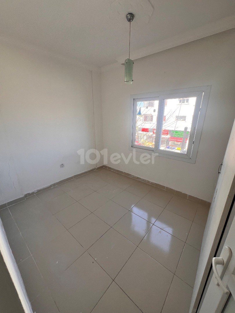 Unfurnished flat for rent with monthly payment in Famagusta Dumlupınar area ❗️❗️