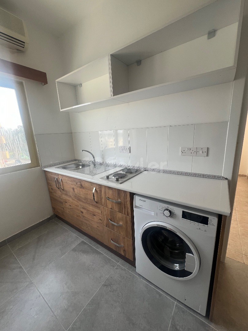 Yearly rental flat with all white goods, 3 minutes walking distance from DAÜ