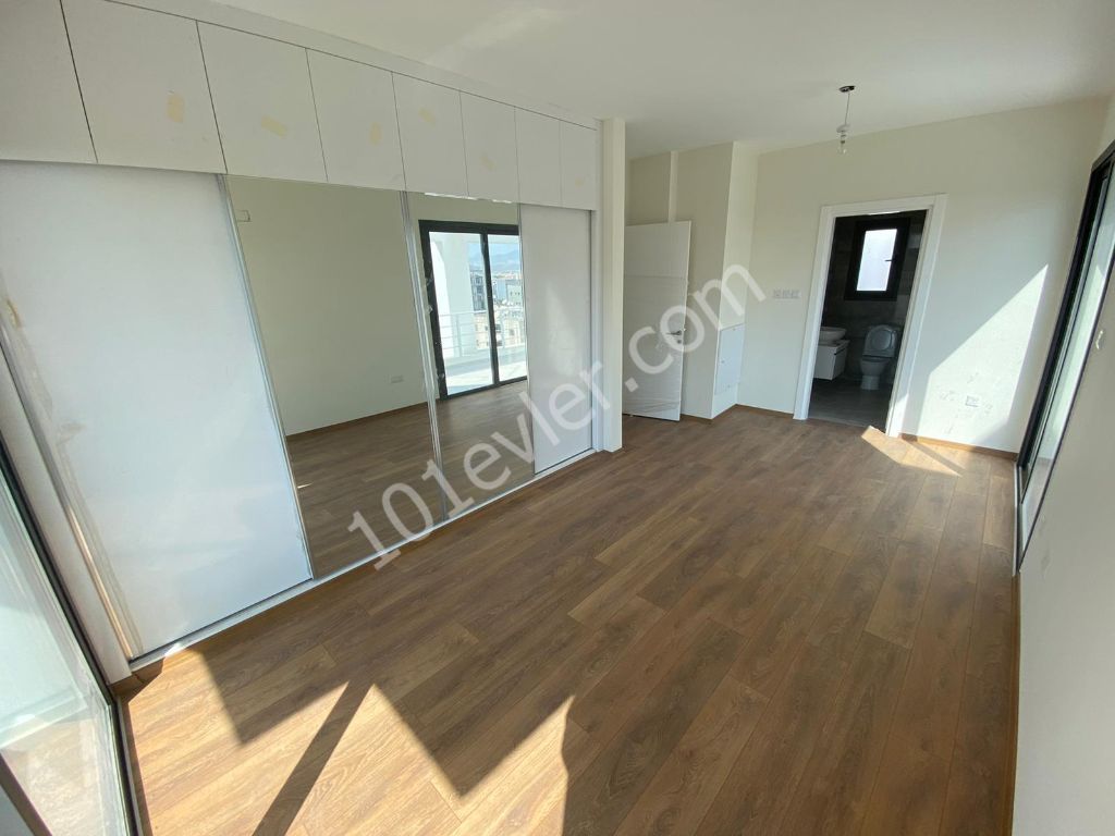 Dublex Penthouse Flat in Lefkoşa Kumsal