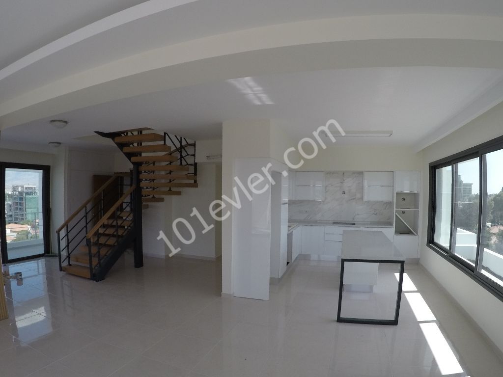 Penthouse Kaufen in Kumsal, Nikosia