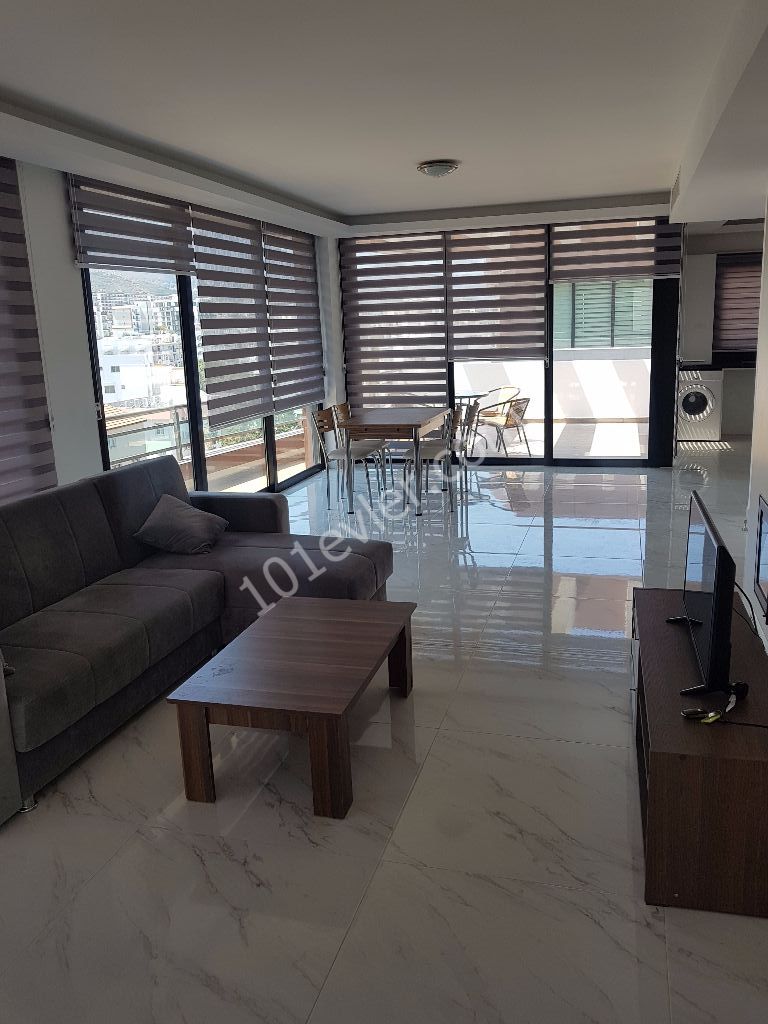 Penthouse To Rent in Yukarı Girne, Kyrenia