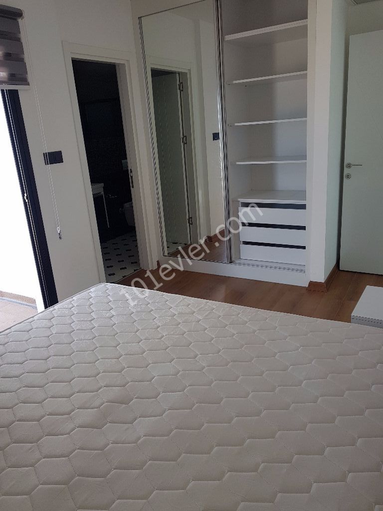 Penthouse To Rent in Yukarı Girne, Kyrenia