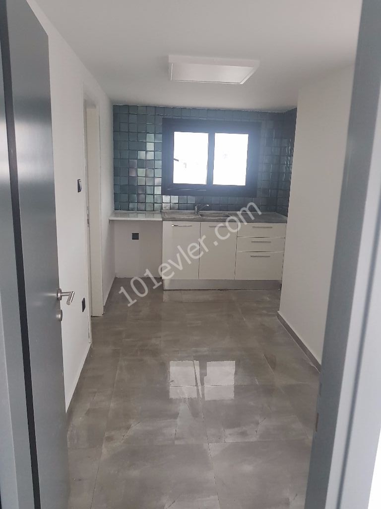 Shop To Rent in Yukarı Girne, Kyrenia