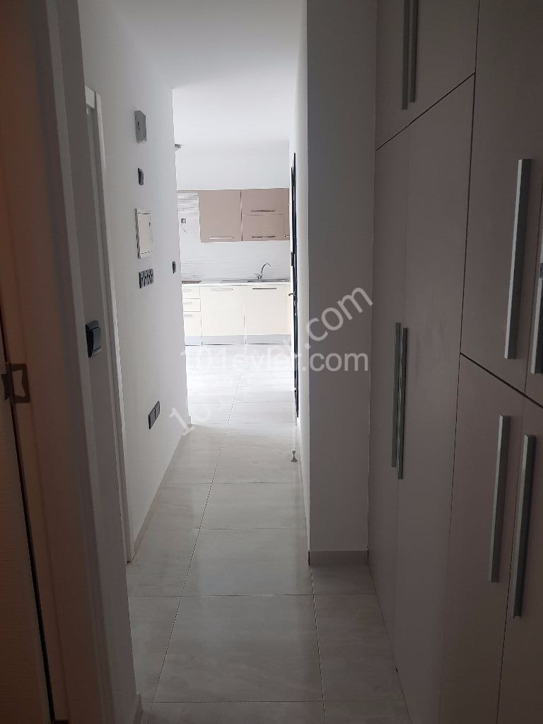 2+1 Flat for SALE (FOR SALE) in Twin Towers in Kyrenia Center, (Immediate Deed, TURNKEY)! ** 