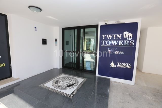 Girne Merkez'de Twin Towers'de KİRALIK (FOR RENT) 2+1 Daire! NO COMMISSION!!