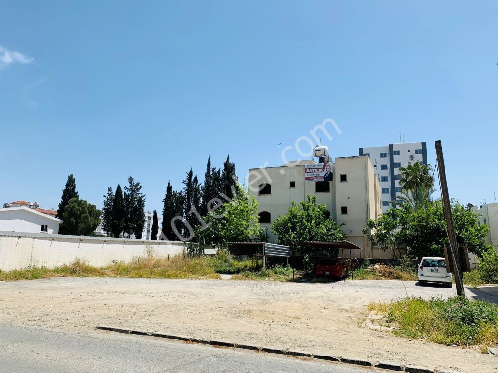 Residential Zoned Plot For Sale in Yenişehir, Nicosia