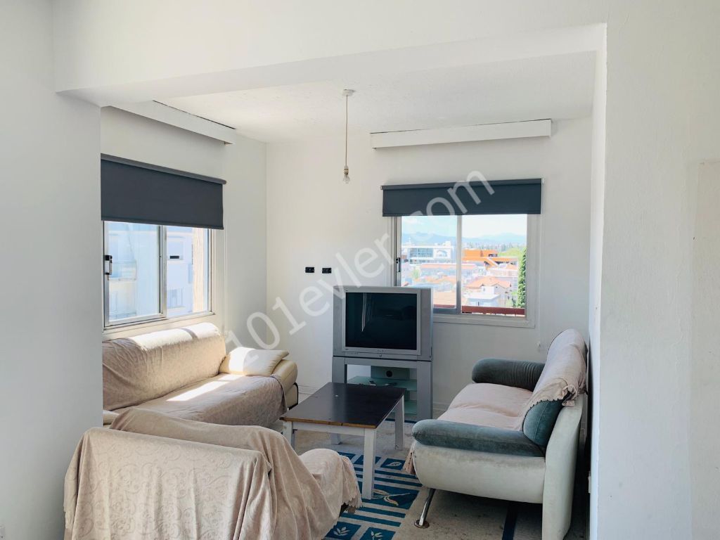 (*No Commission) 3+1 Flat at Walking Distance to Bus Services and DEREBOYU-the Center of Shopping and Social Life in Nicosia!