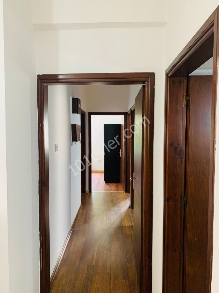 Flat For Sale in Köşklüçiftlik, Nicosia