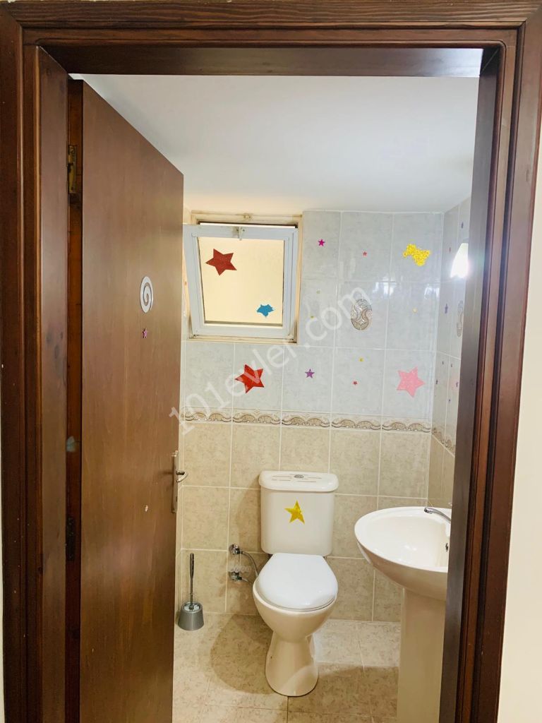 Flat For Sale in Köşklüçiftlik, Nicosia