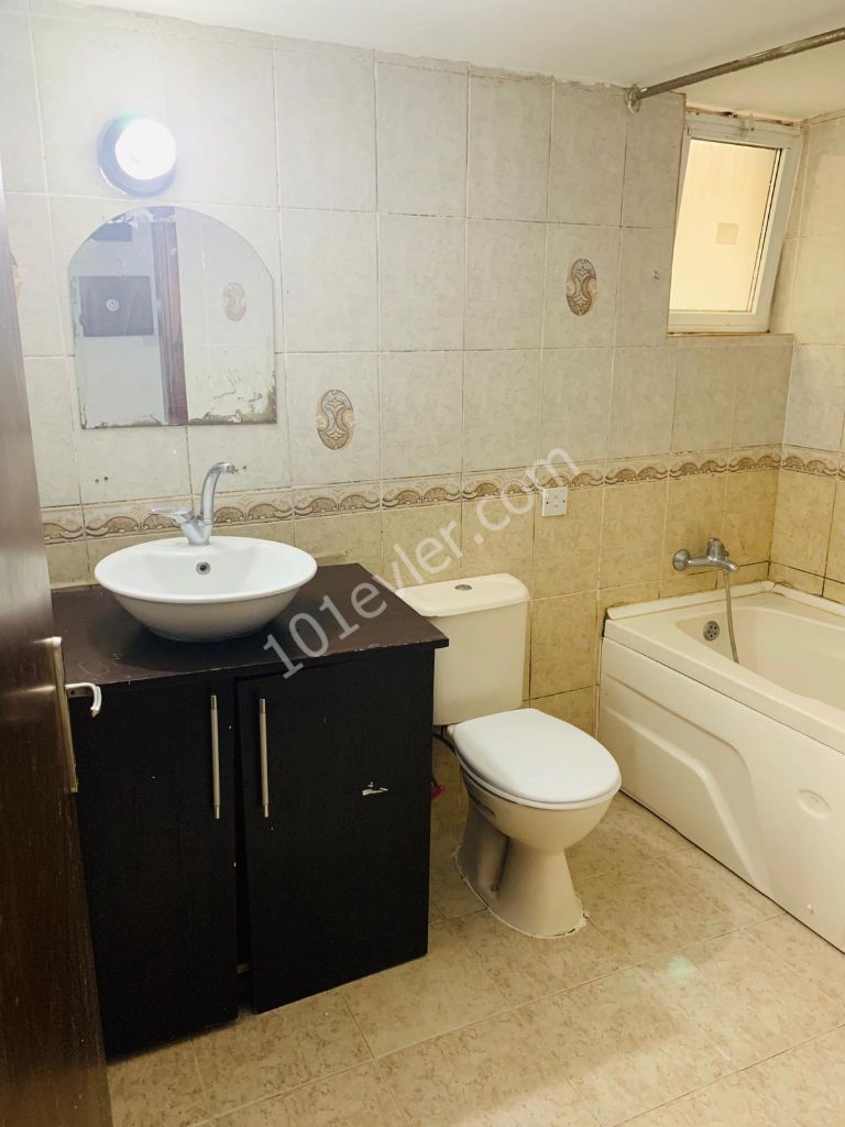 Flat For Sale in Köşklüçiftlik, Nicosia