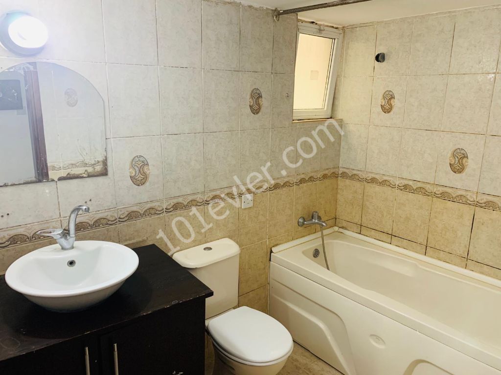 Flat For Sale in Köşklüçiftlik, Nicosia