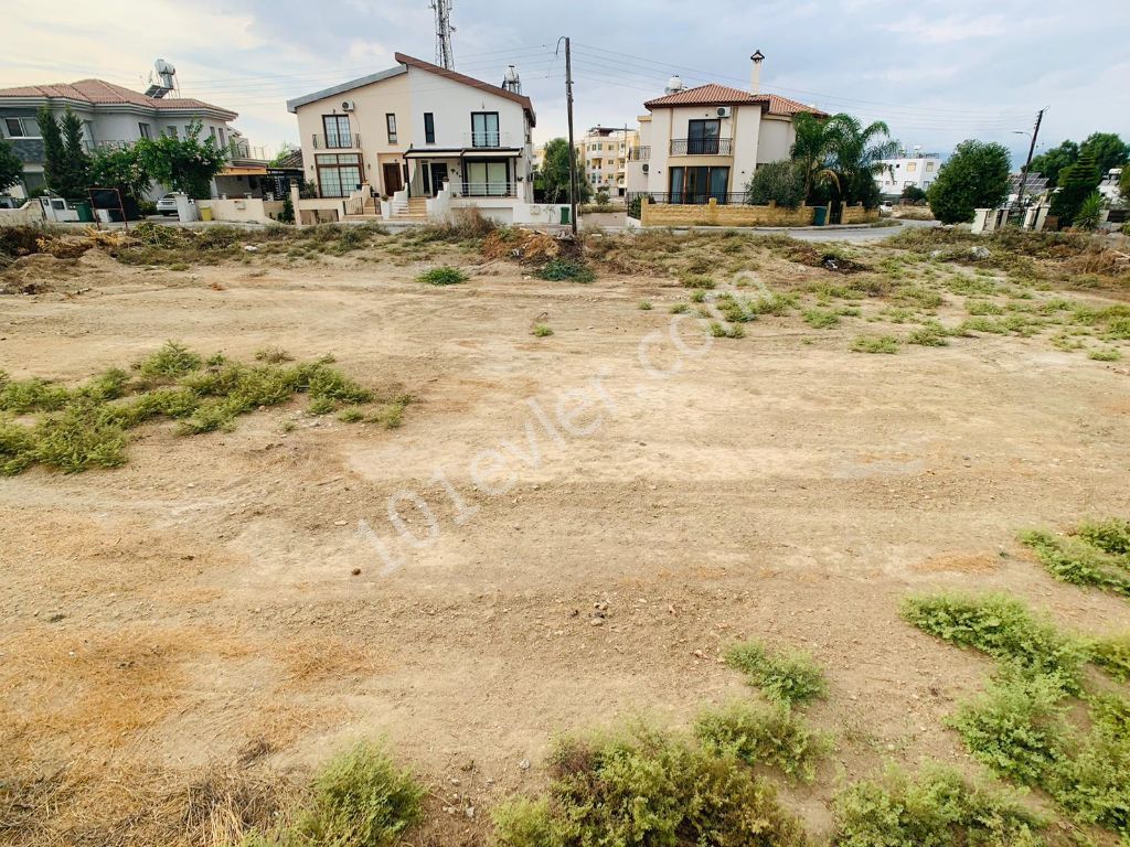 TRIPLEX VILLA PLOT in the Very Center of a Very Decently Located Area in NICOSIA-METEHAN ** 