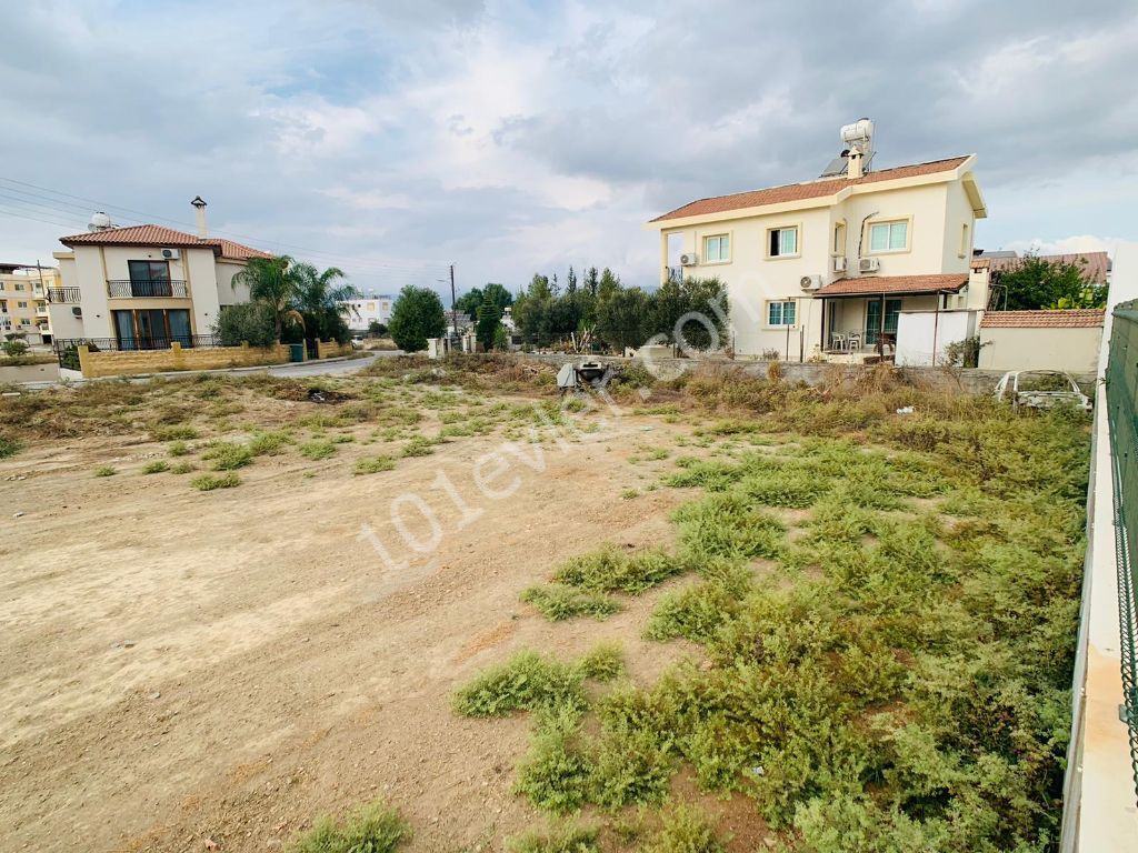 TRIPLEX VILLA PLOT in the Very Center of a Very Decently Located Area in NICOSIA-METEHAN ** 