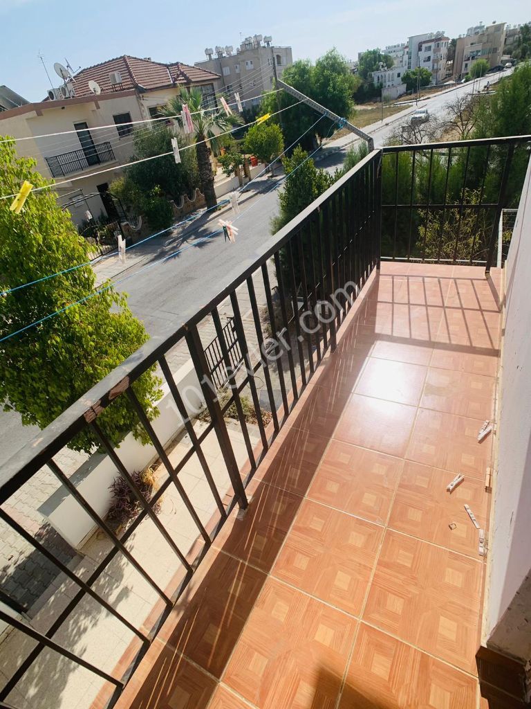 Semi Detached To Rent in Taşkınköy, Nicosia