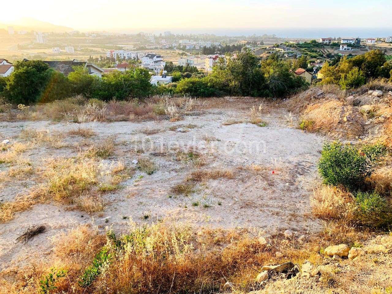 A Complete Building with a MAGNIFICENT View of the Sea and Nature on the Highest Hill of LEFKE ** 